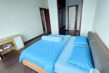 Cerulean Bay @ Forest City