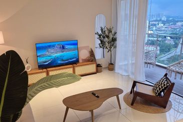 Bay Laurel @ Country Garden Danga Bay