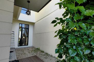 Avira Garden Terraces @ Medini