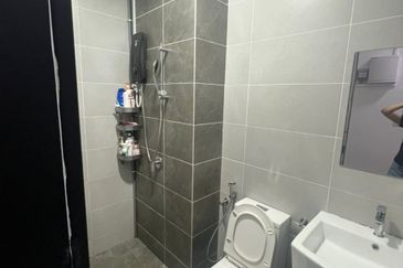 Twin Tower Residence