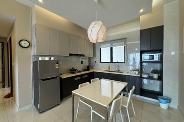 Bay Laurel @ Country Garden Danga Bay