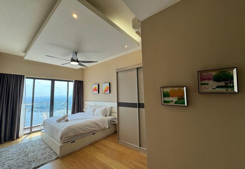 Bay Laurel @ Country Garden Danga Bay