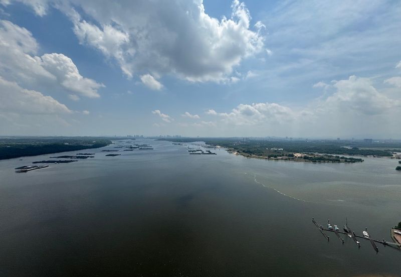 Bay Laurel @ Country Garden Danga Bay