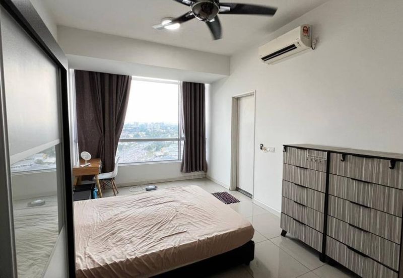 Dedaun Hijau (Greenfield Regency)