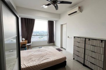 Dedaun Hijau (Greenfield Regency)