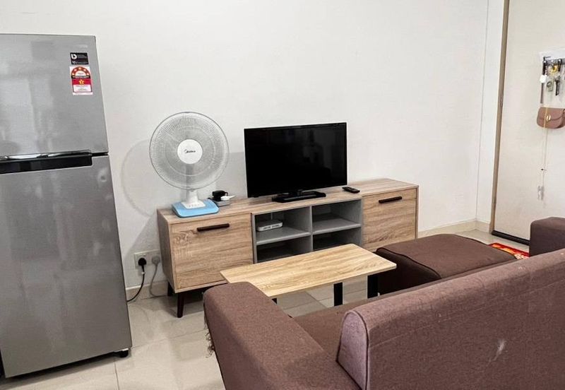 Dedaun Hijau (Greenfield Regency)