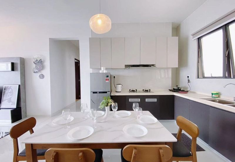 Bay Laurel @ Country Garden Danga Bay