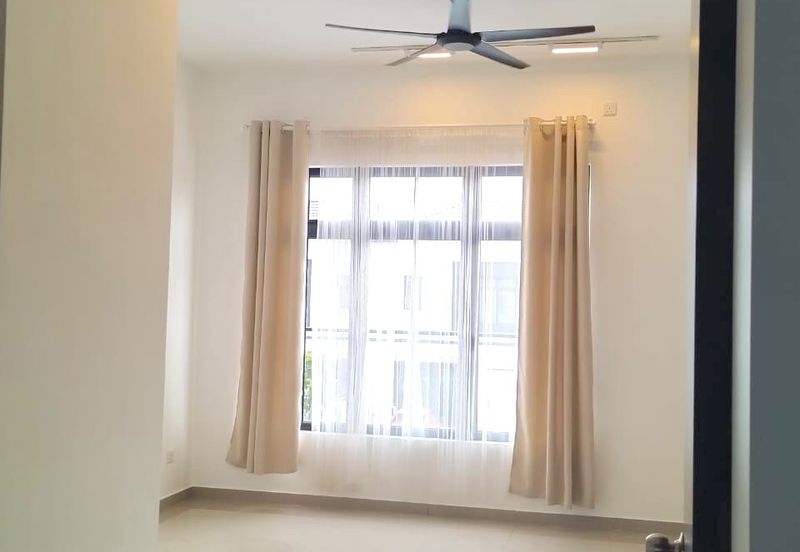 Tate Callington @ Eco Botanic 2