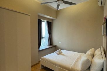 Bay Laurel @ Country Garden Danga Bay