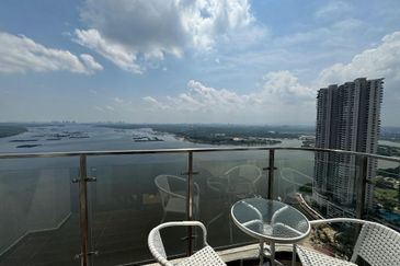 Bay Laurel @ Country Garden Danga Bay