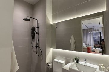 Summer Suites, Tanjung Puteri