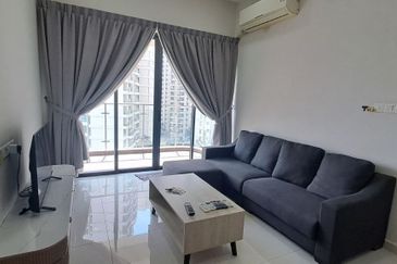 Baypoint @ Country Garden Danga Bay