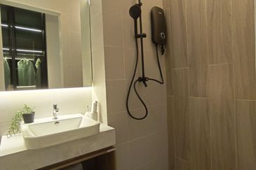 Summer Suites, Tanjung Puteri