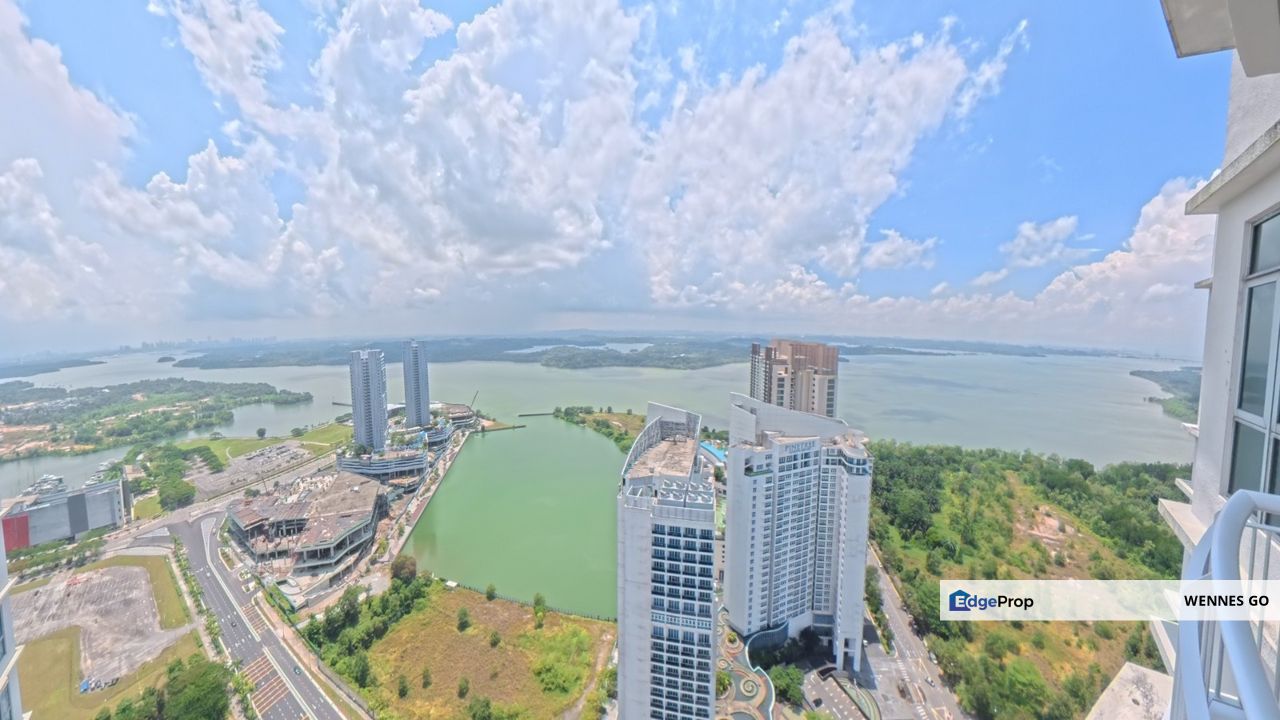The Astaka @ One Bukit Senyum 5 Bedder High Floor Unit For Sale , Johor, Johor Bahru