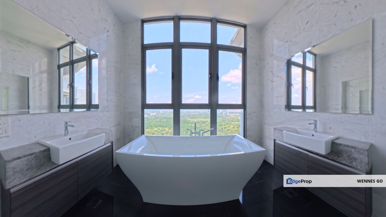 The Astaka @ One Bukit Senyum 5 Bedder High Floor Unit For Sale , Johor, Johor Bahru