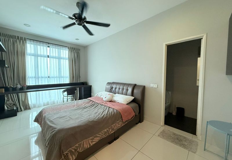 Sky Loft Premium Suites, Bukit Indah