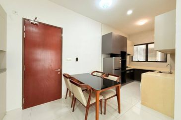 Bay Laurel @ Country Garden Danga Bay