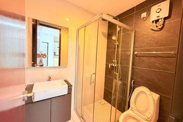 Bay Laurel @ Country Garden Danga Bay