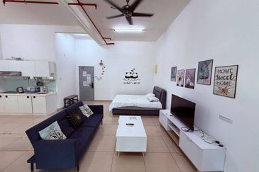 MANHATTAN @ Austin Heights