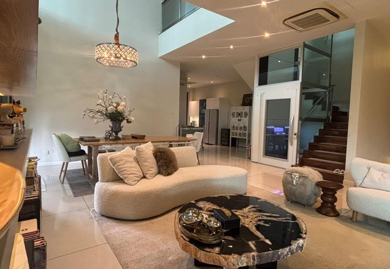 The Straits View Residences