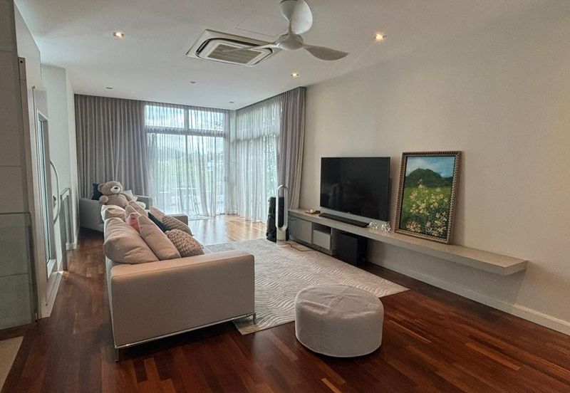 The Straits View Residences