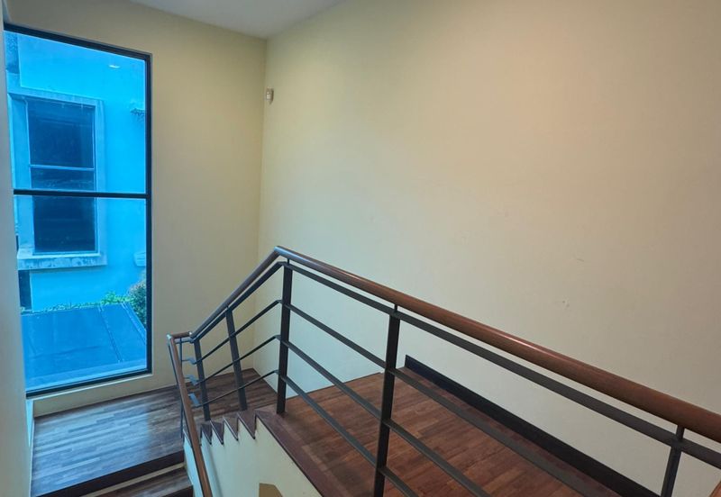 Bayou Creek, Leisure Farm