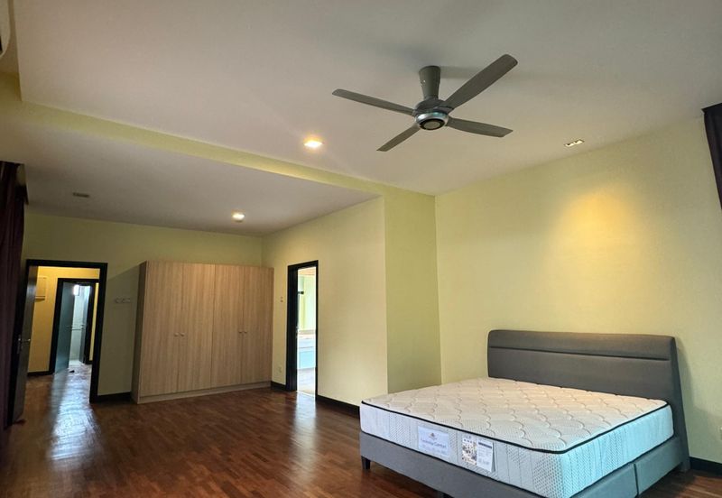 Bayou Creek, Leisure Farm