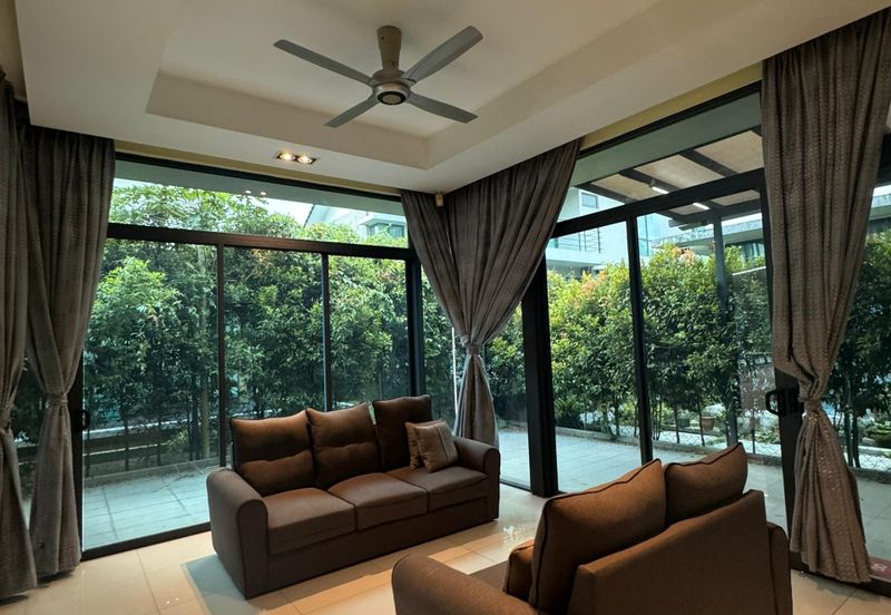 Bayou Creek, Leisure Farm