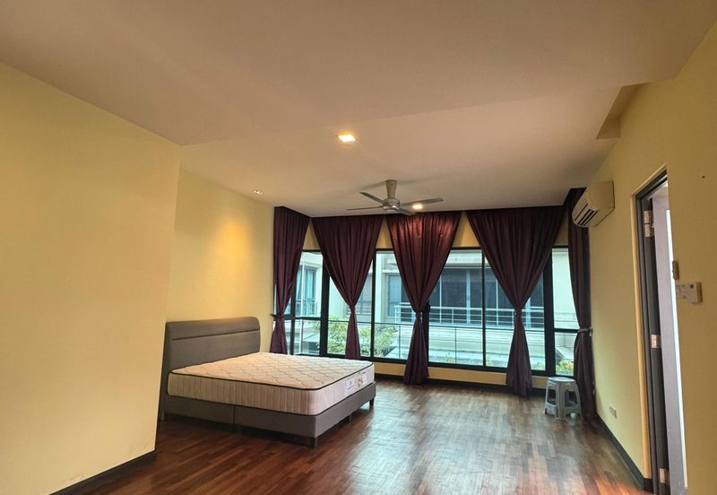 Bayou Creek, Leisure Farm