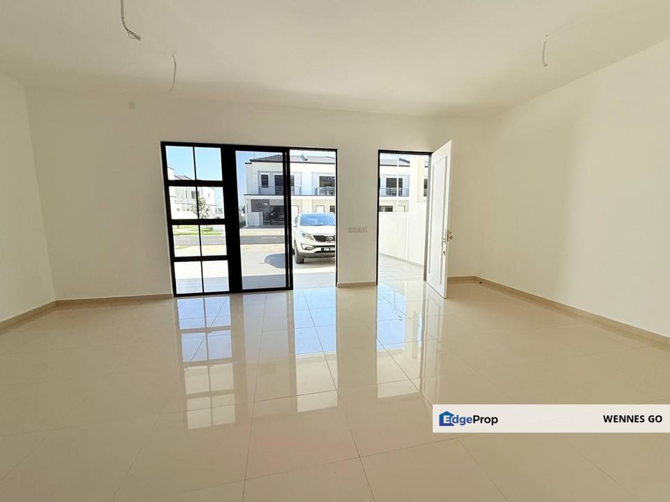 The Commune Eco Botanic Brand-New Double Storey Link Cluster / End Lot, Johor, Nusajaya