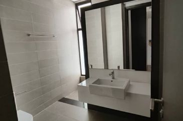 Avira Garden Terraces @ Medini