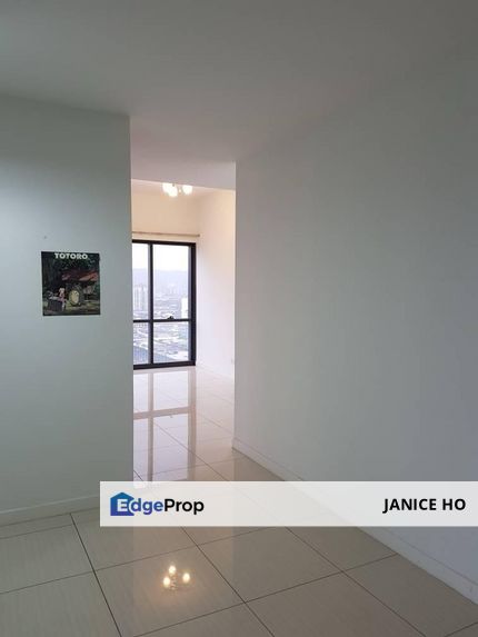 The Elements 2 Rooms Corner Unit Partial Furnished, Kuala Lumpur, KL City