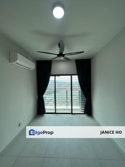 Majestic Maxim 3 Rooms 1 Car Park Partial Furnished, Kuala Lumpur, Cheras