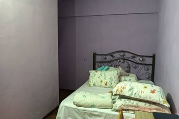 Tasik Heights Apartment