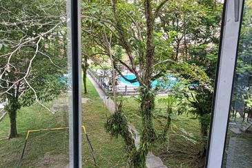 Tasik Heights Apartment