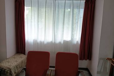 Tasik Heights Apartment