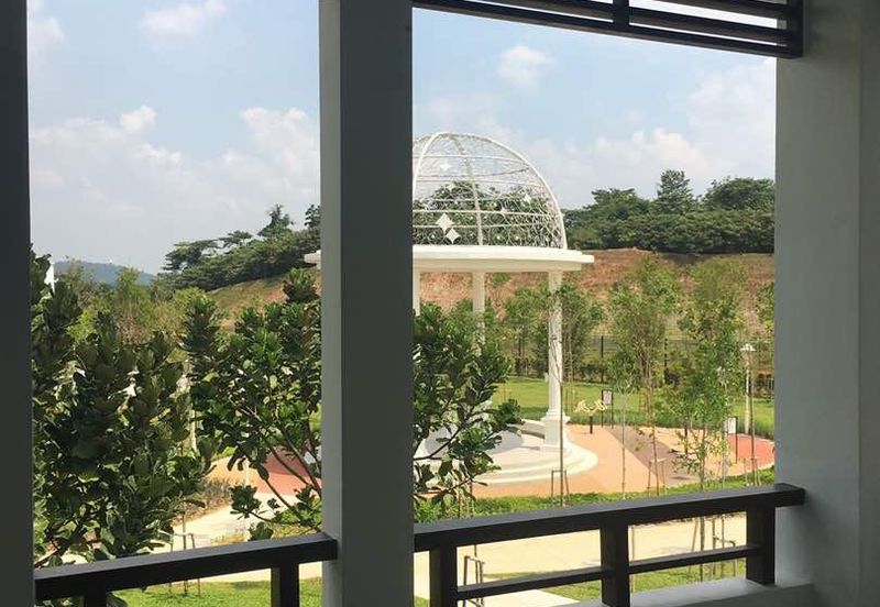 Cradleton @ Eco Majestic