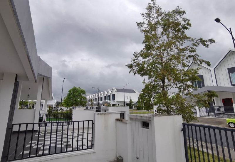 Ebonylane @ Eco Forest