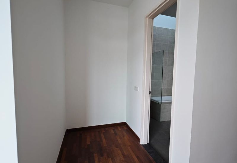 Tenderfields @ Eco Majestic