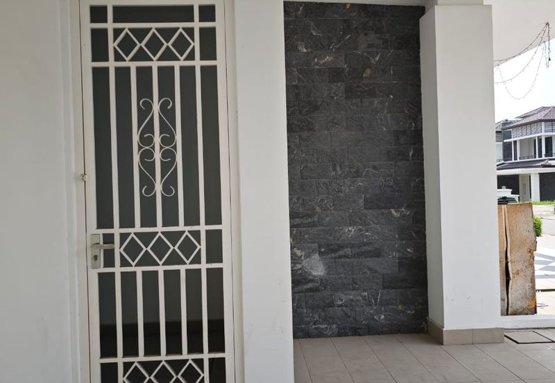 Tenderfields @ Eco Majestic