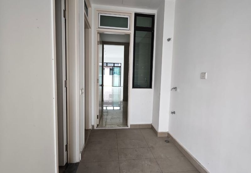 Tenderfields @ Eco Majestic