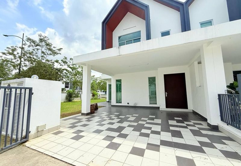 Ebonylane @ Eco Forest