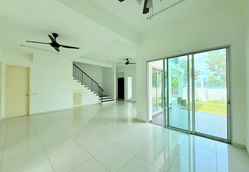 Ebonylane @ Eco Forest