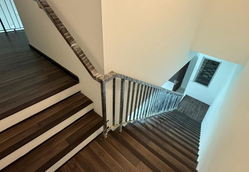 Ebonylane @ Eco Forest