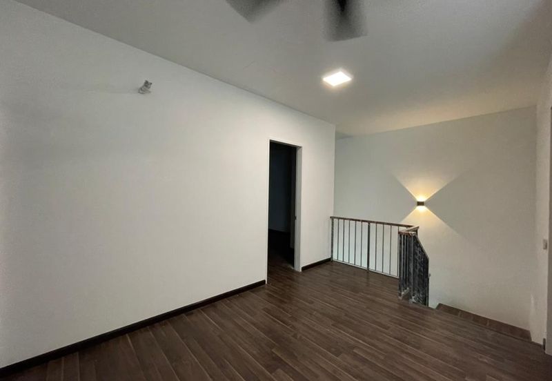 Ebonylane @ Eco Forest