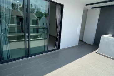 Orchid Hills (Residensi Bukit Orkid) @ 9 Miles