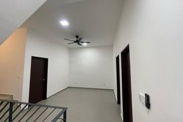 Orchid Hills (Residensi Bukit Orkid) @ 9 Miles