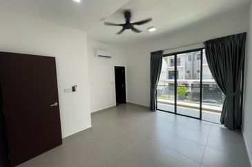 Orchid Hills (Residensi Bukit Orkid) @ 9 Miles