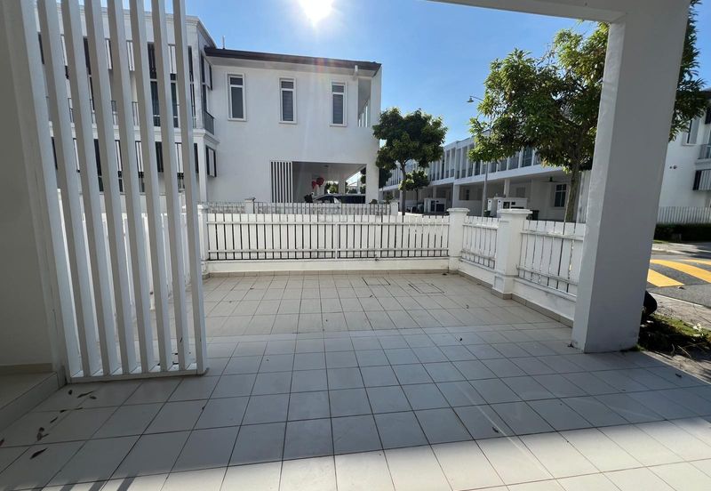 Mellowood @ Eco Majestic