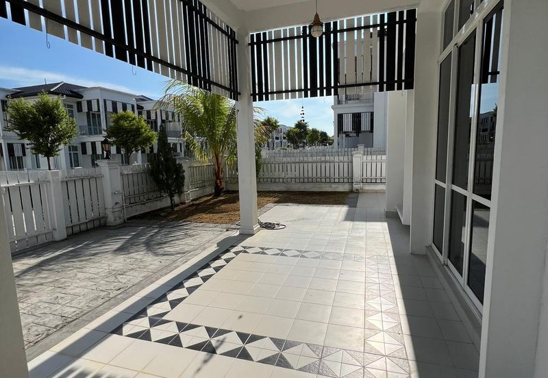 Mellowood @ Eco Majestic